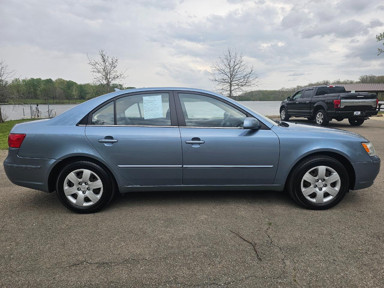 Hyundai Sonata 4dr Sdn I4 Auto GLS 2009