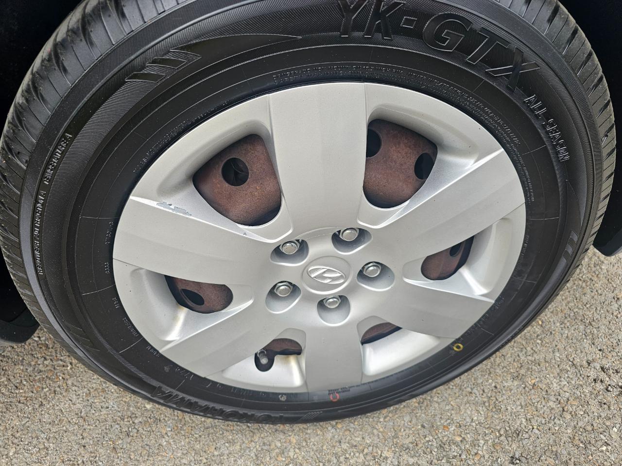 Hyundai Sonata 4dr Sdn I4 Auto GLS 2009