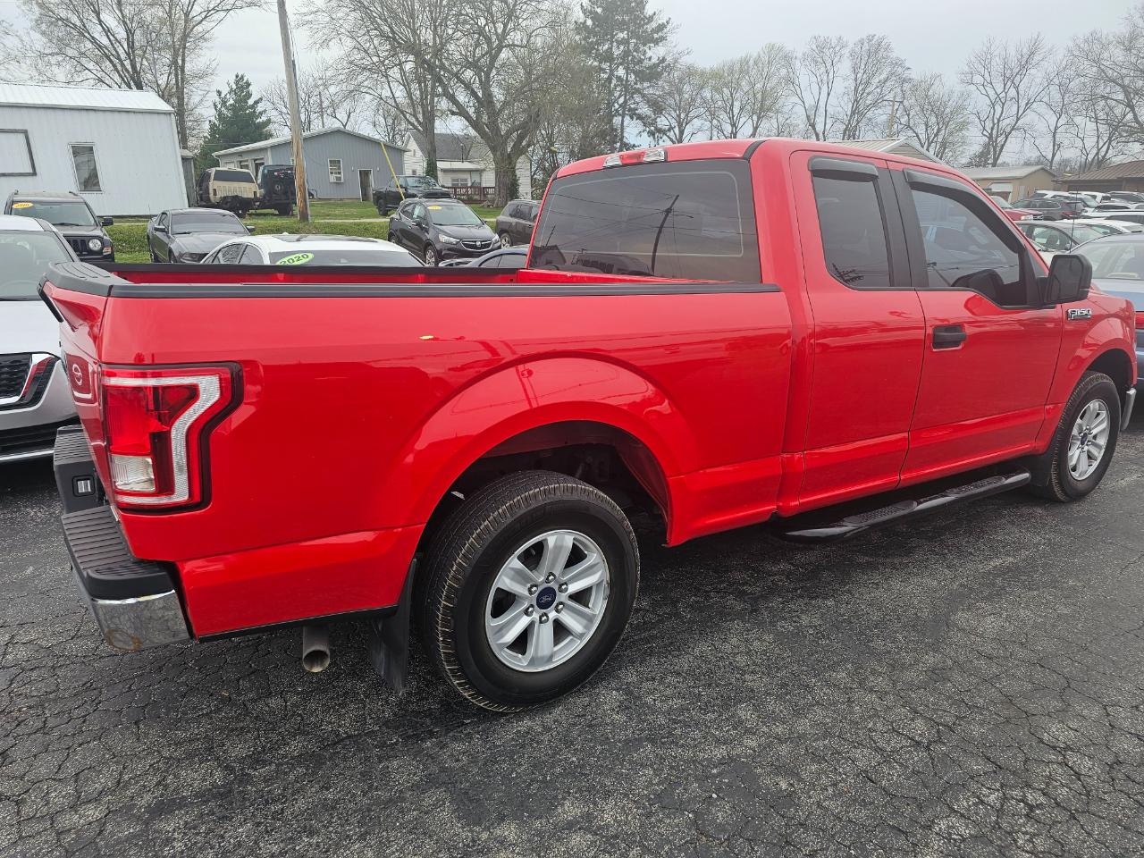 Ford F-150 2WD SuperCab 145" XLT 2016