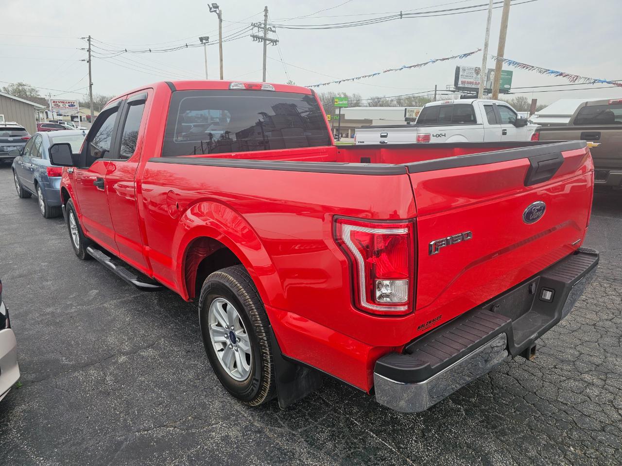 Ford F-150 2WD SuperCab 145" XLT 2016