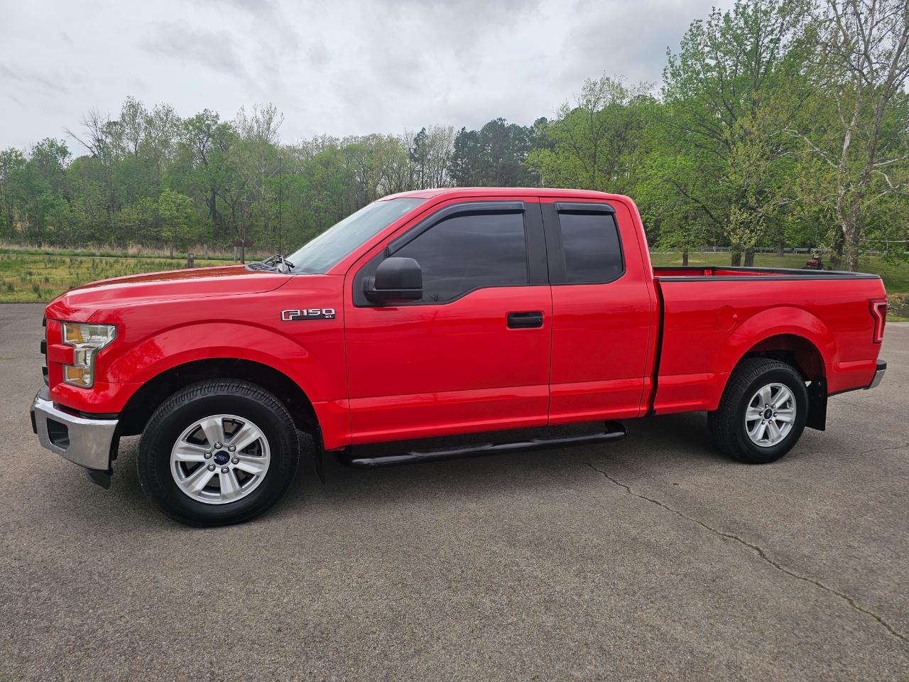 Ford F-150 2WD SuperCab 145" XL 2016