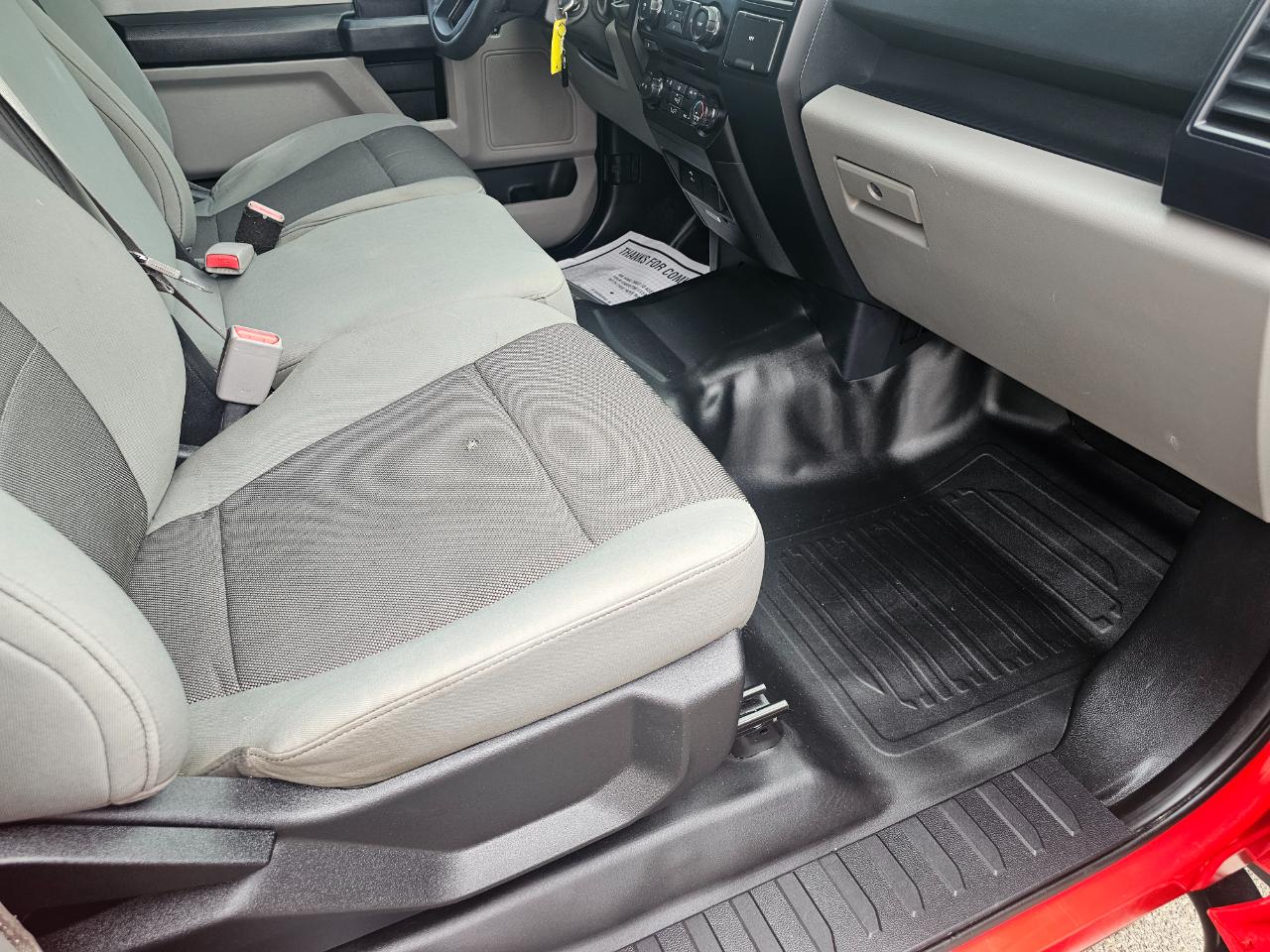 Ford F-150 2WD SuperCab 145" XL 2016