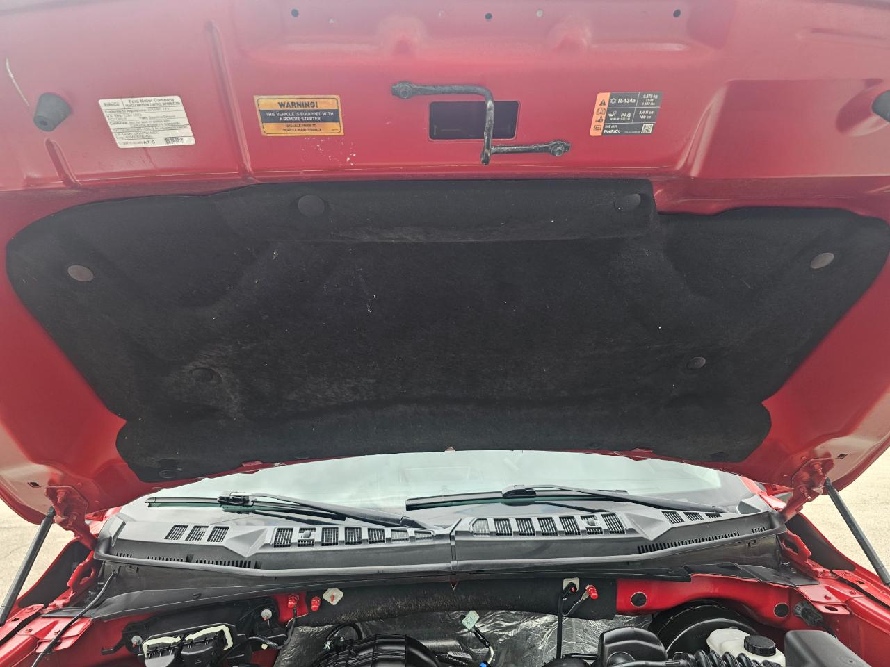 Ford F-150 2WD SuperCab 145" XL 2016