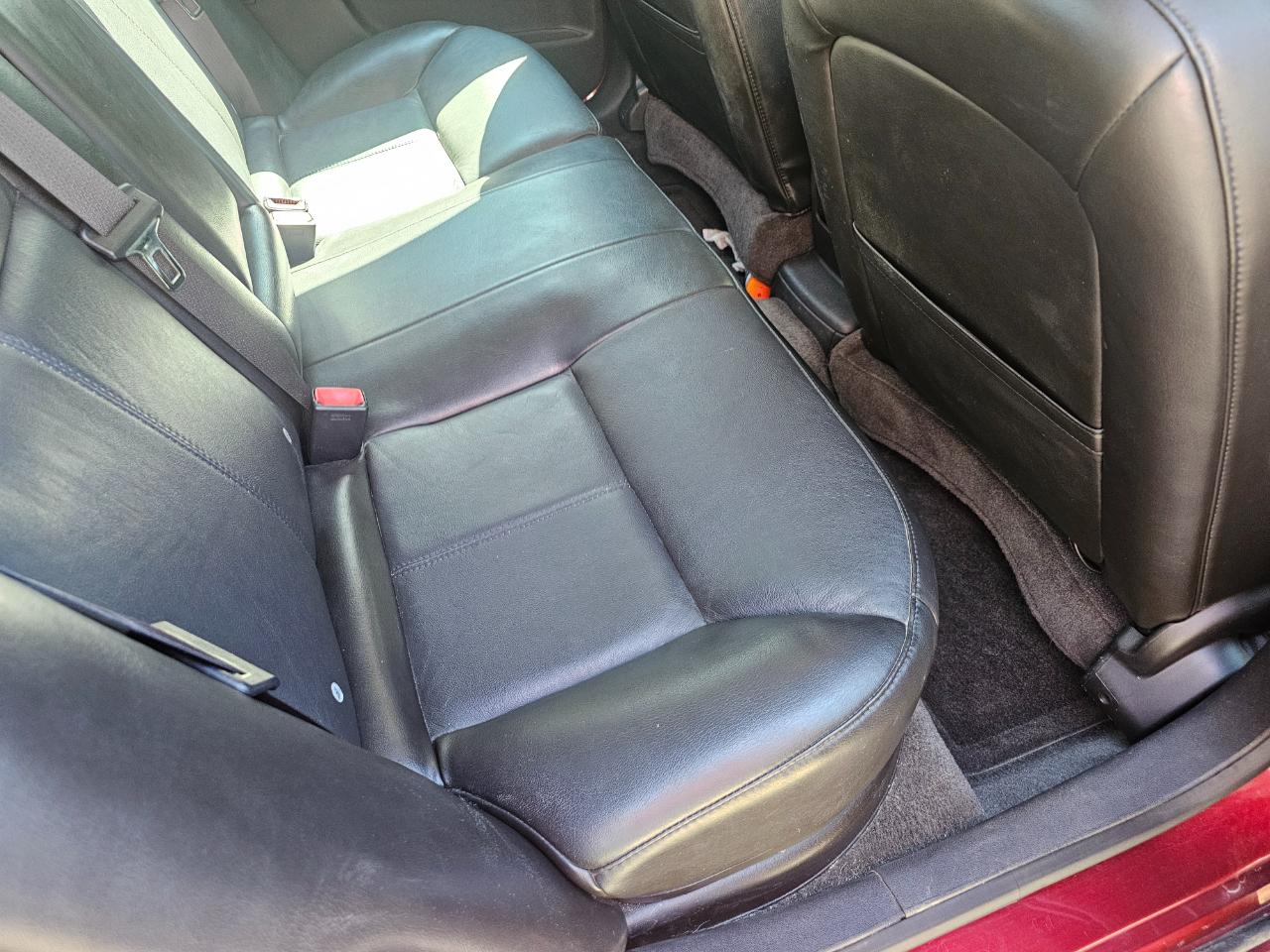 Chevrolet Impala 4dr Sdn LT 2010