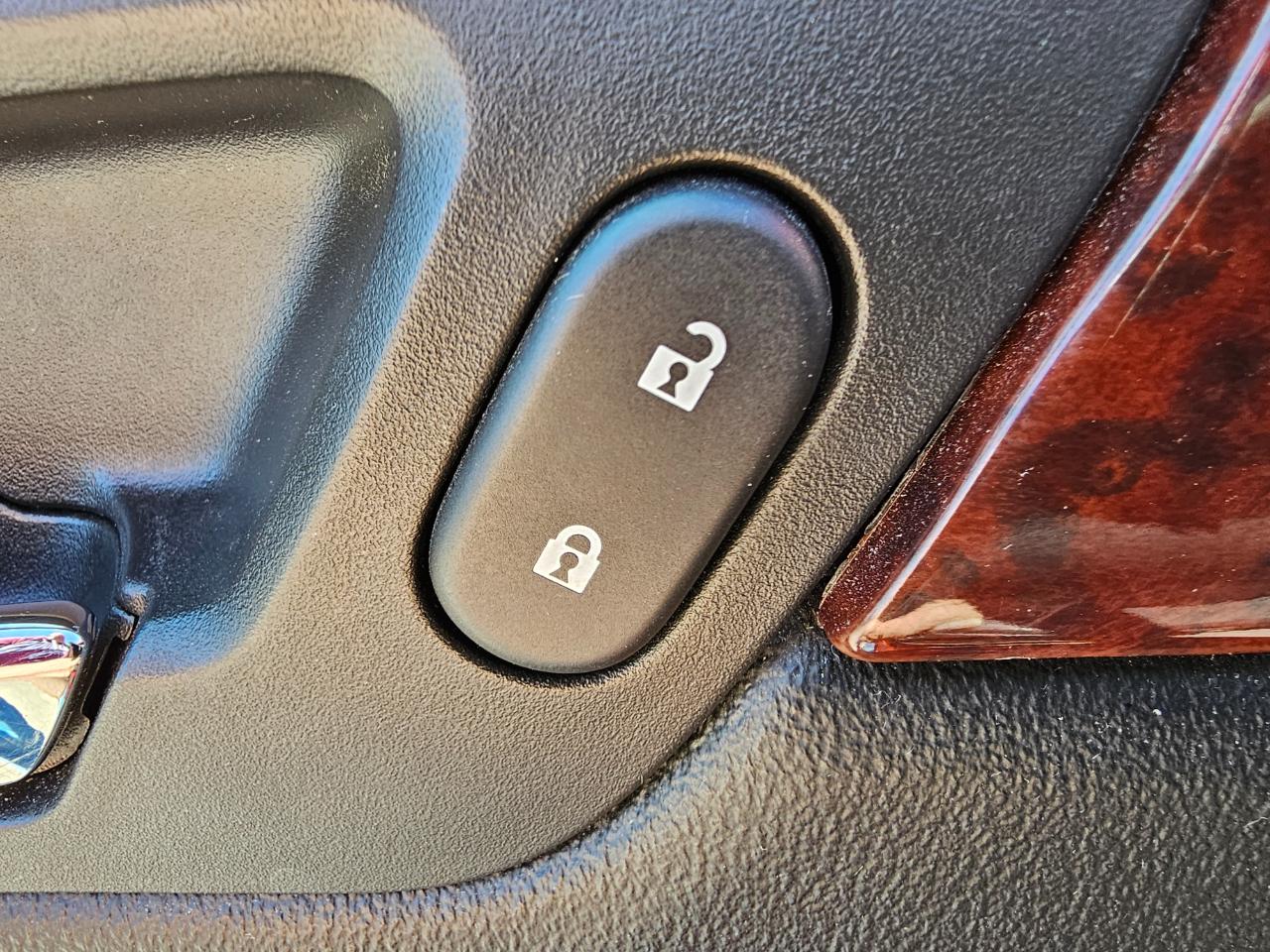 Chevrolet Impala 4dr Sdn LT 2010