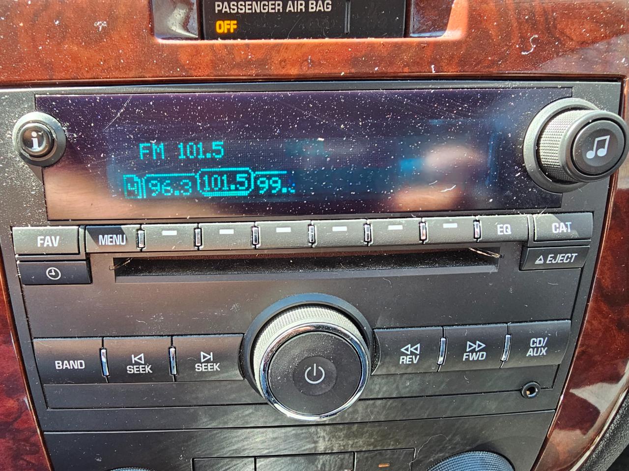 Chevrolet Impala 4dr Sdn LT 2010