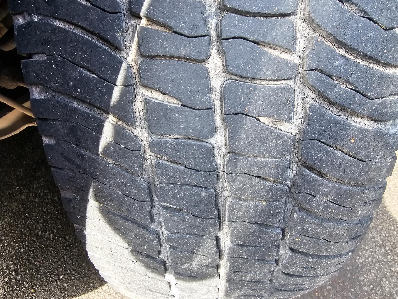 RAM 1500 4WD Crew Cab 140.5" Express 2014