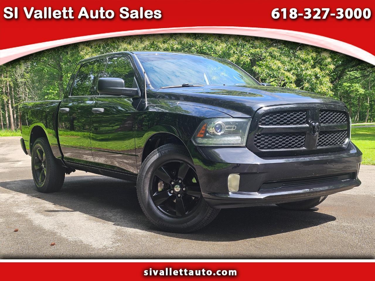 2014 RAM 1500 4WD Crew Cab 140.5" Express