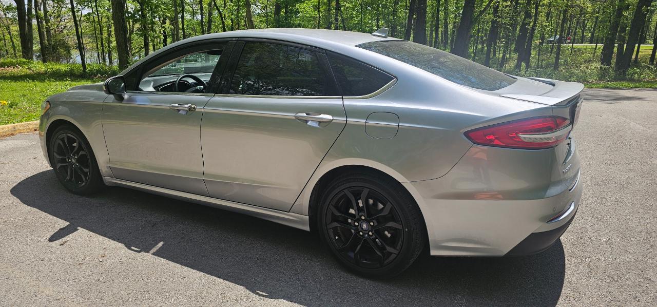 Ford Fusion SE FWD 2020