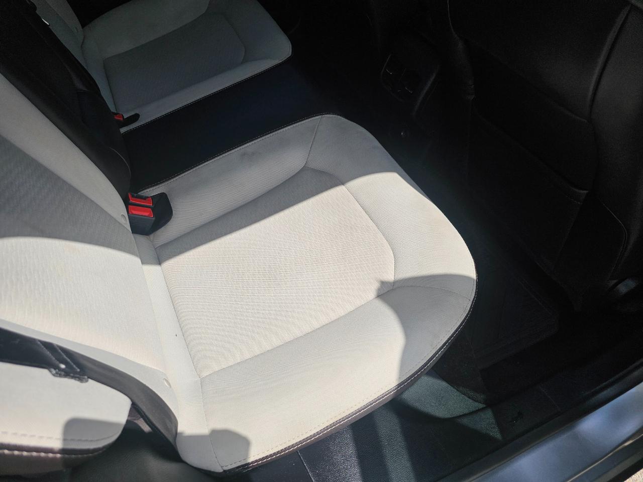 Ford Fusion SE FWD 2020