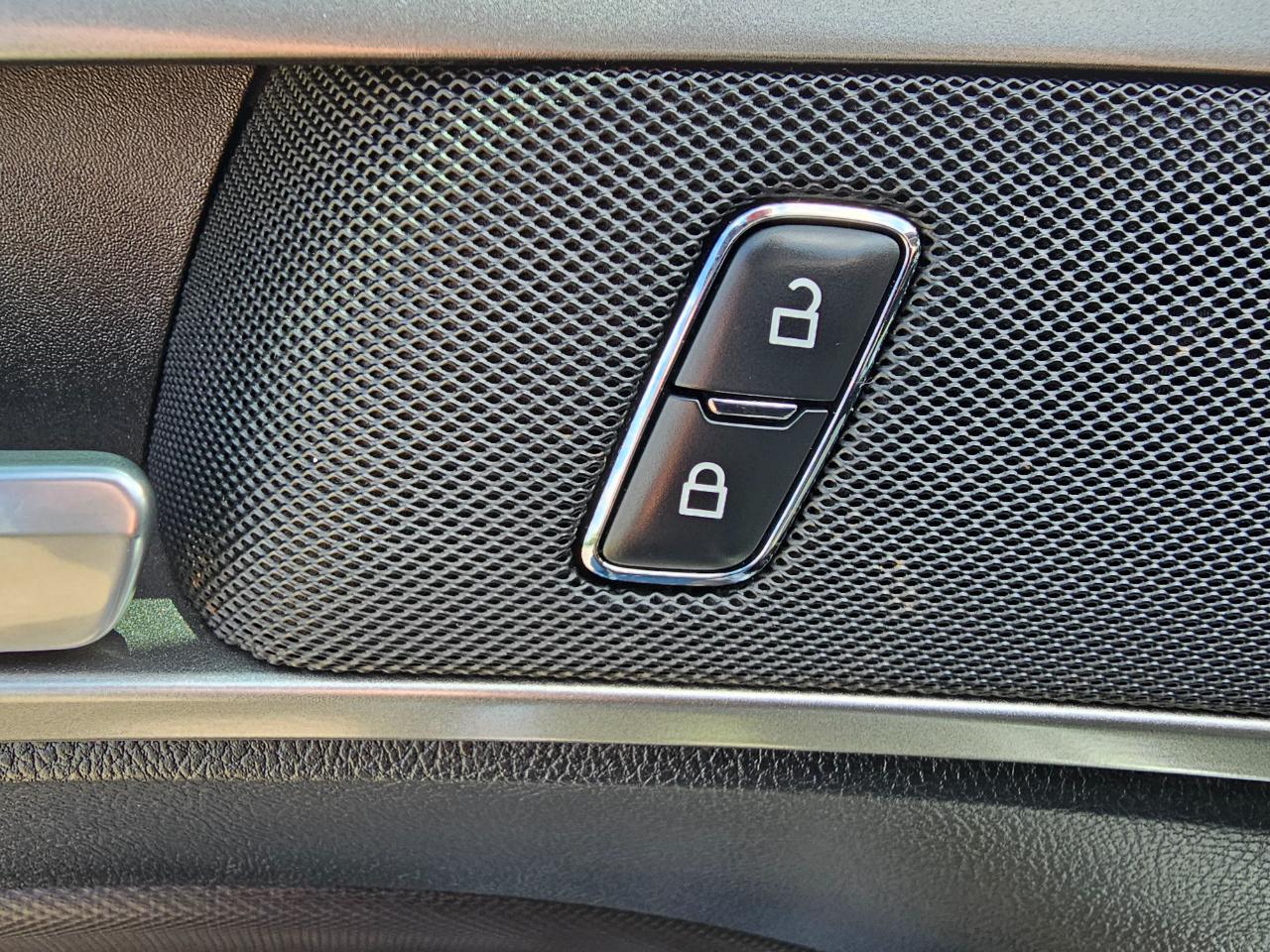 Ford Fusion SE FWD 2020