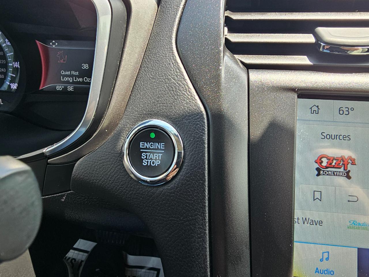 Ford Fusion SE FWD 2020