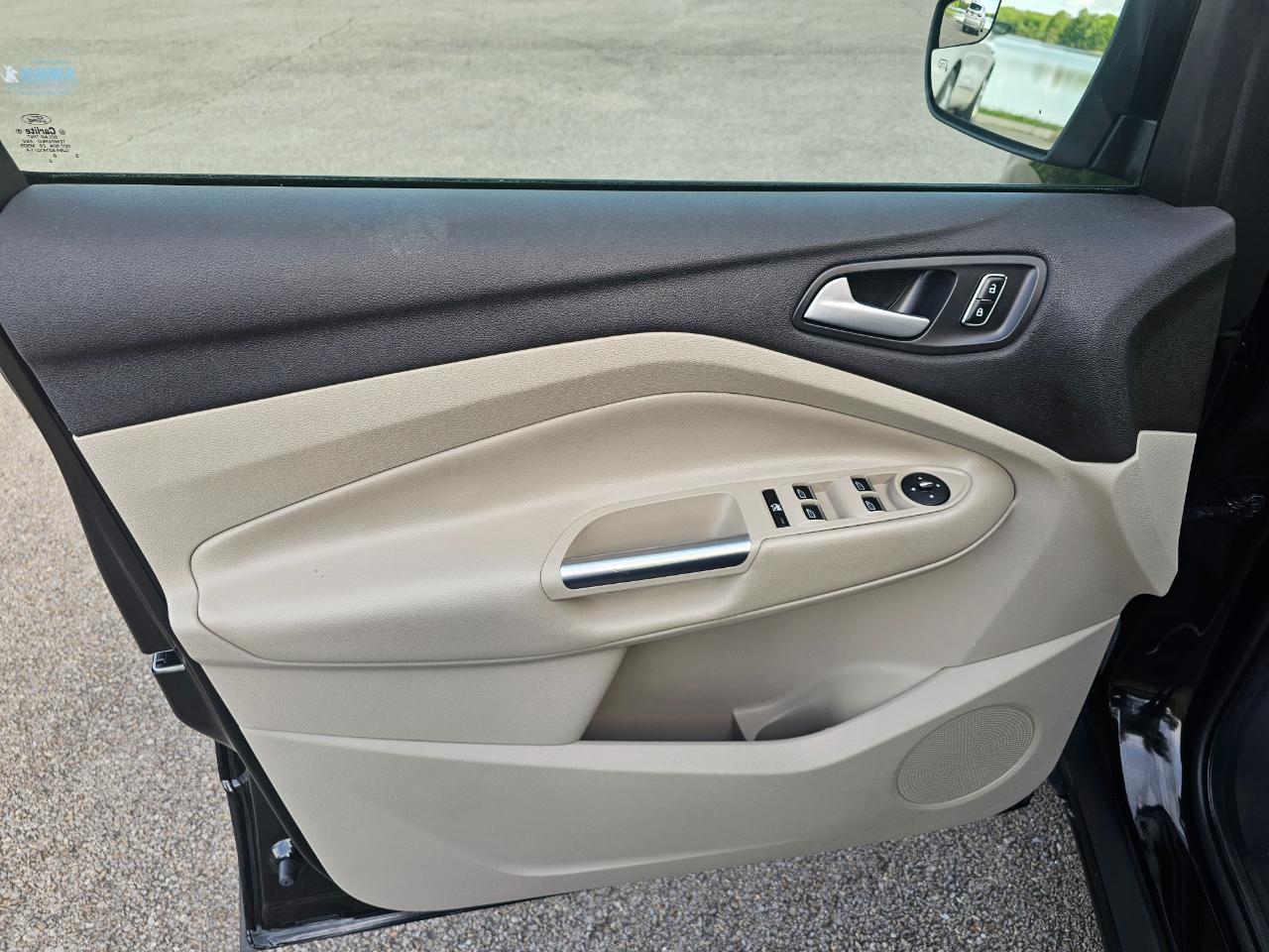 Ford Escape FWD 4dr SE 2015