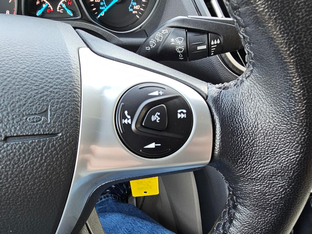 Ford Escape FWD 4dr SE 2015