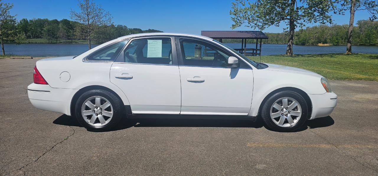Ford Five Hundred 4dr Sdn SEL FWD 2007