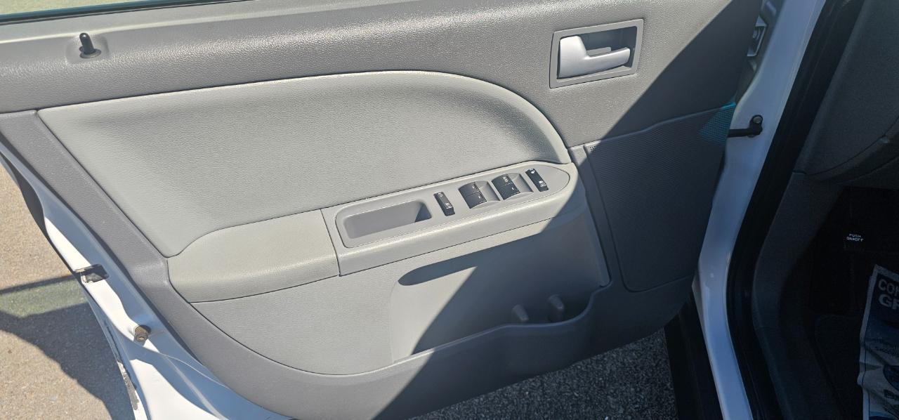 Ford Five Hundred 4dr Sdn SEL FWD 2007