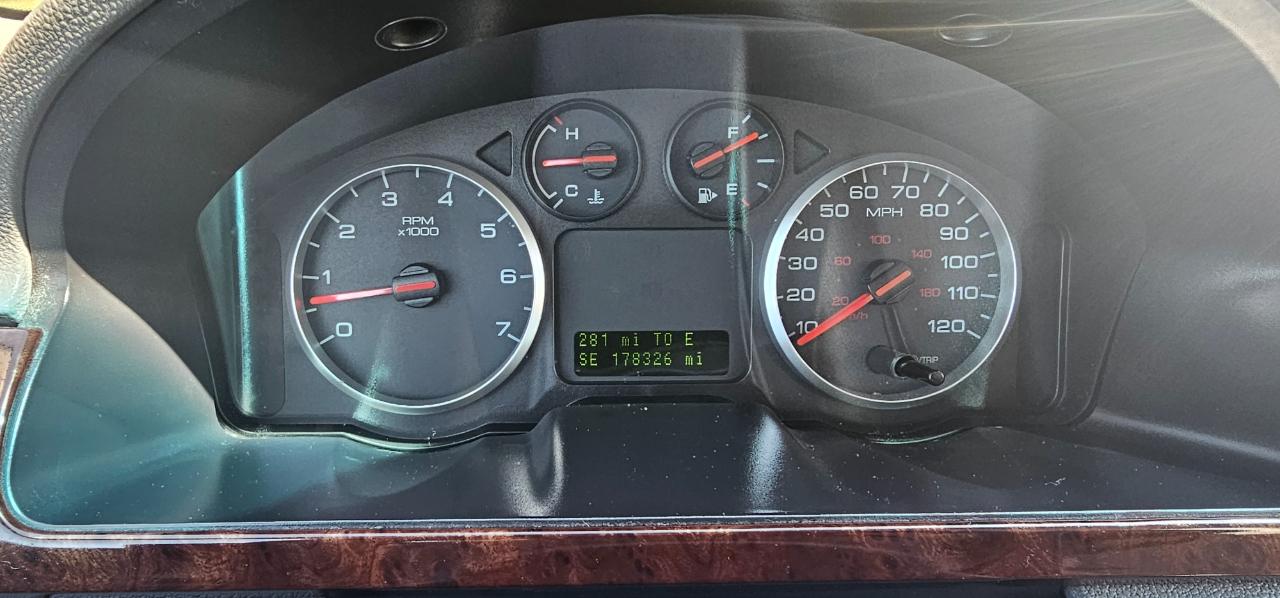 Ford Five Hundred 4dr Sdn SEL FWD 2007