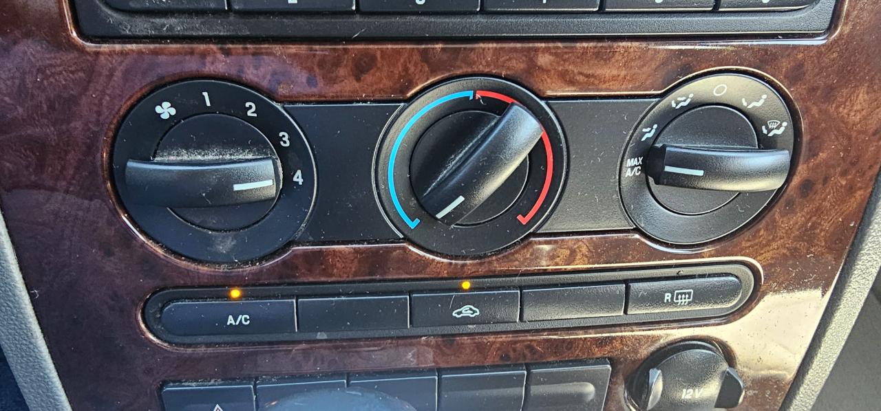 Ford Five Hundred 4dr Sdn SEL FWD 2007