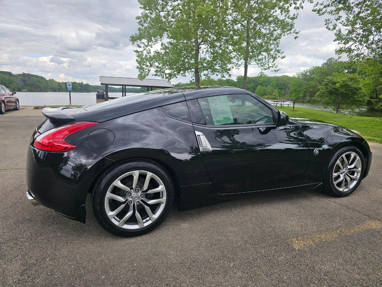 Nissan 370Z 2dr Cpe Manual 2014