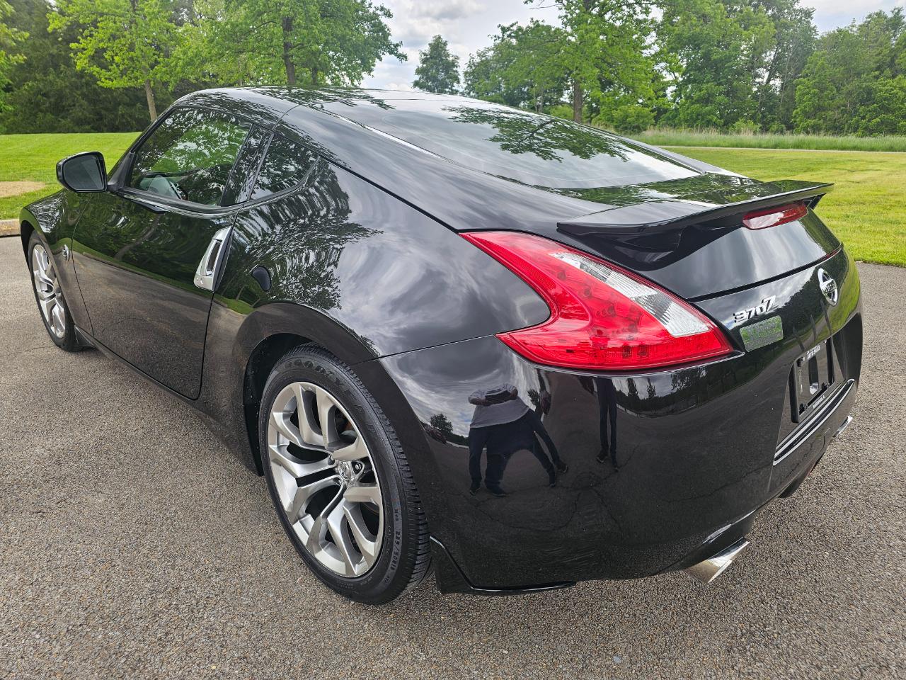 Nissan 370Z 2dr Cpe Manual 2014