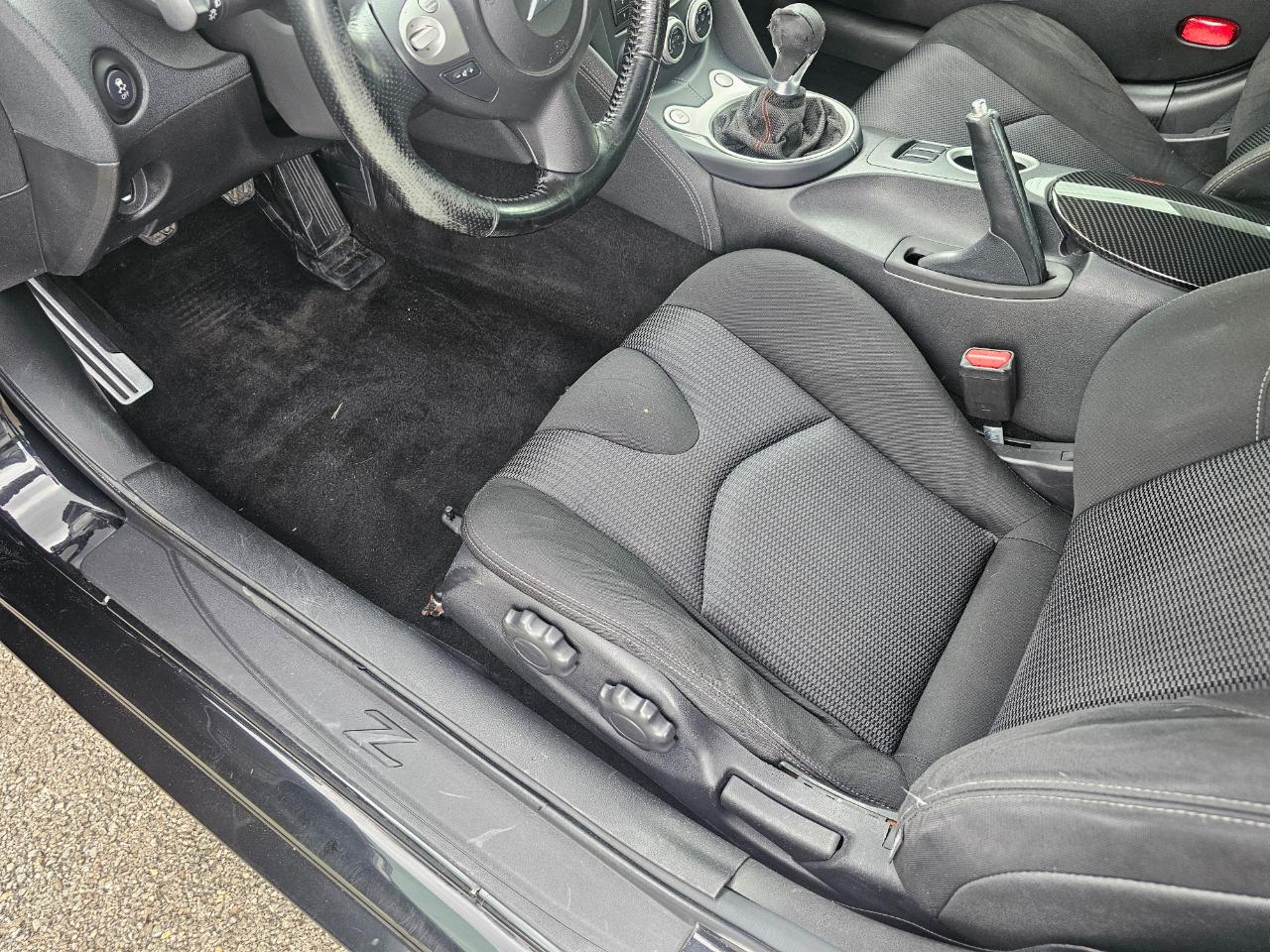 Nissan 370Z 2dr Cpe Manual 2014