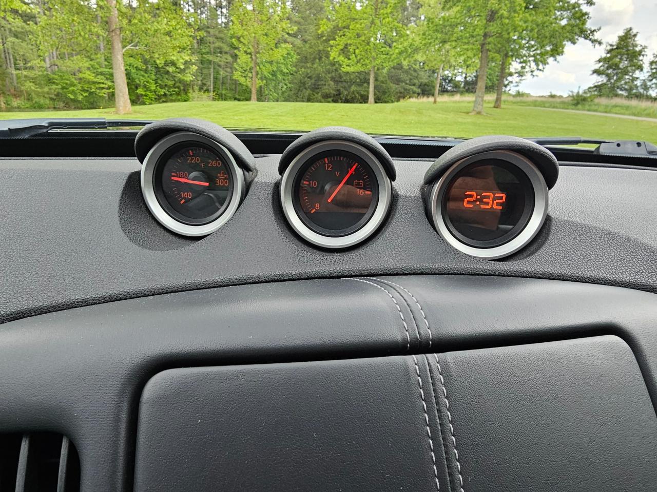Nissan 370Z 2dr Cpe Manual 2014