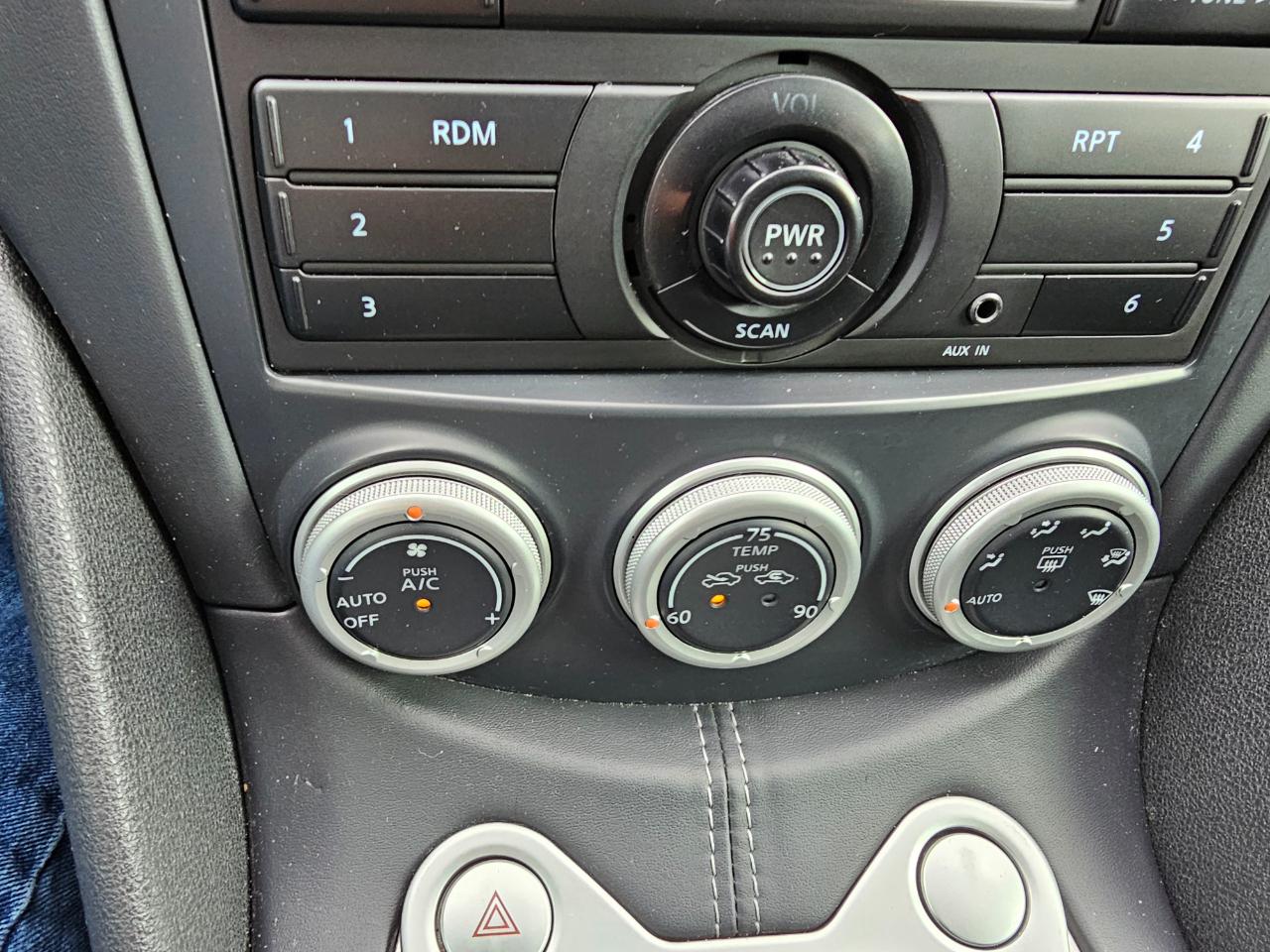 Nissan 370Z 2dr Cpe Manual 2014