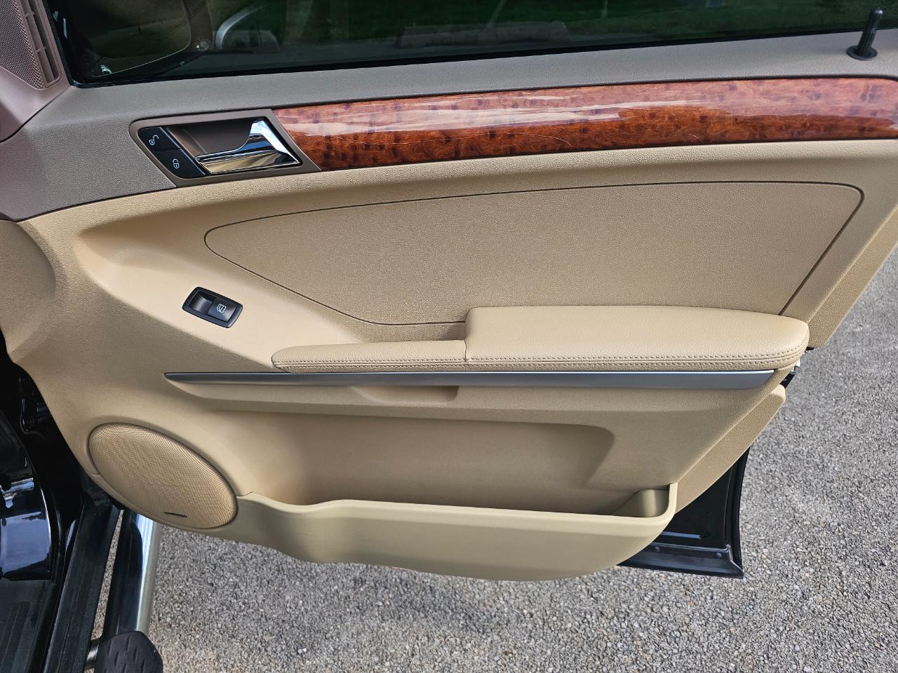 Mercedes-Benz M-Class 4MATIC 4dr 3.5L 2008