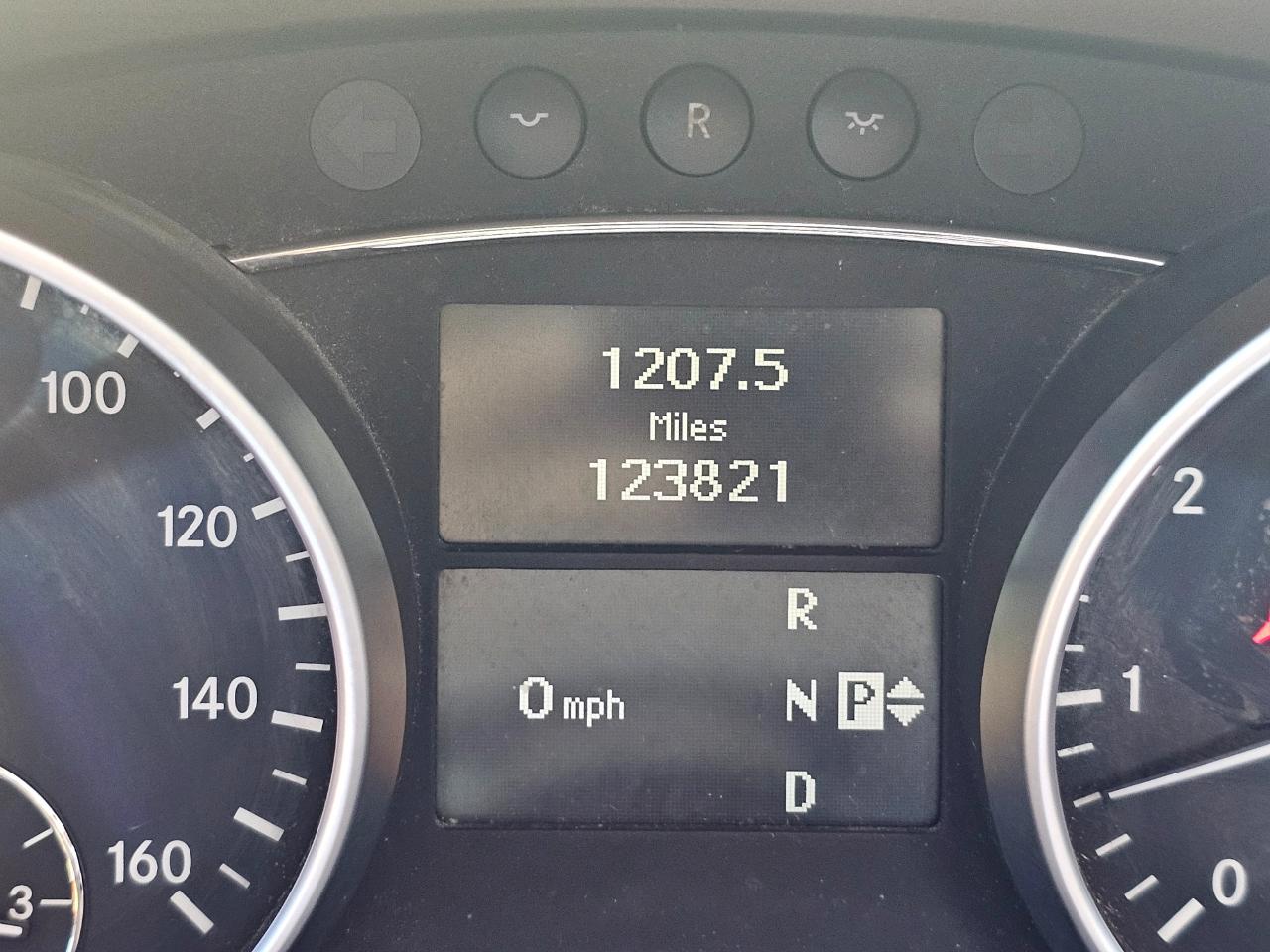 Mercedes-Benz M-Class 4MATIC 4dr 3.5L 2008