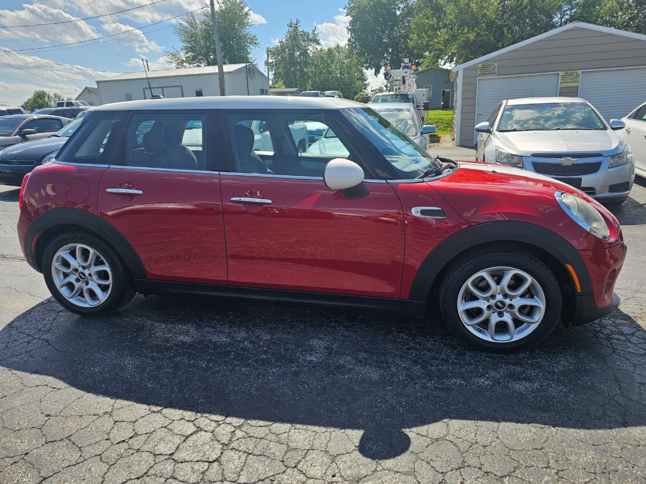 MINI Cooper Hardtop 4 Door 4dr HB 2016