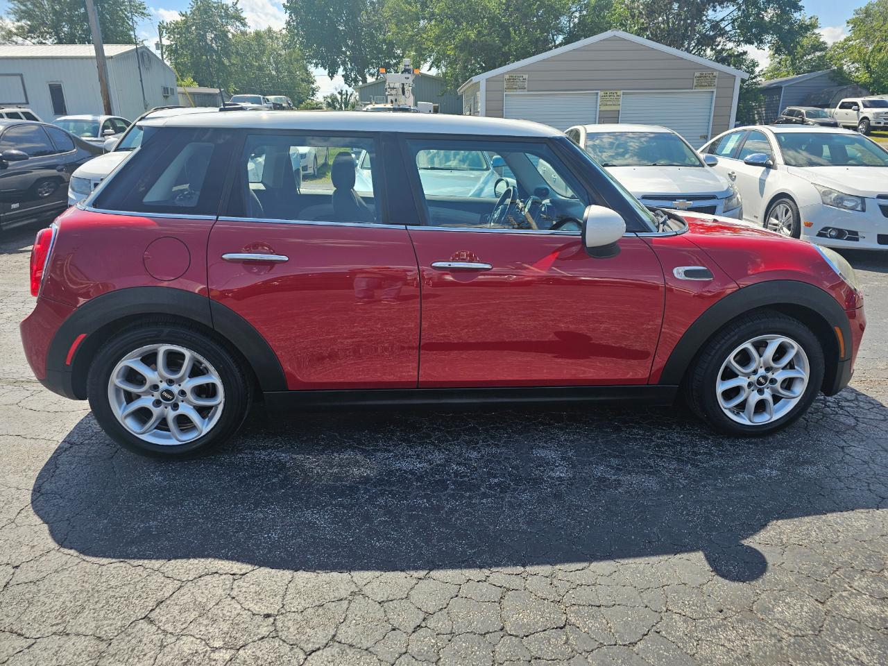 MINI Cooper Hardtop 4 Door 4dr HB 2016