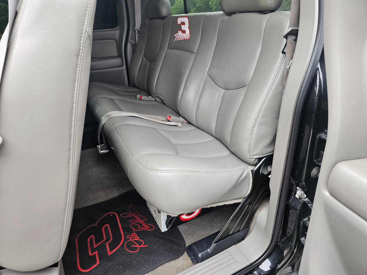 GMC Sierra 1500 Ext Cab 143.5" WB 4WD SLT 2003