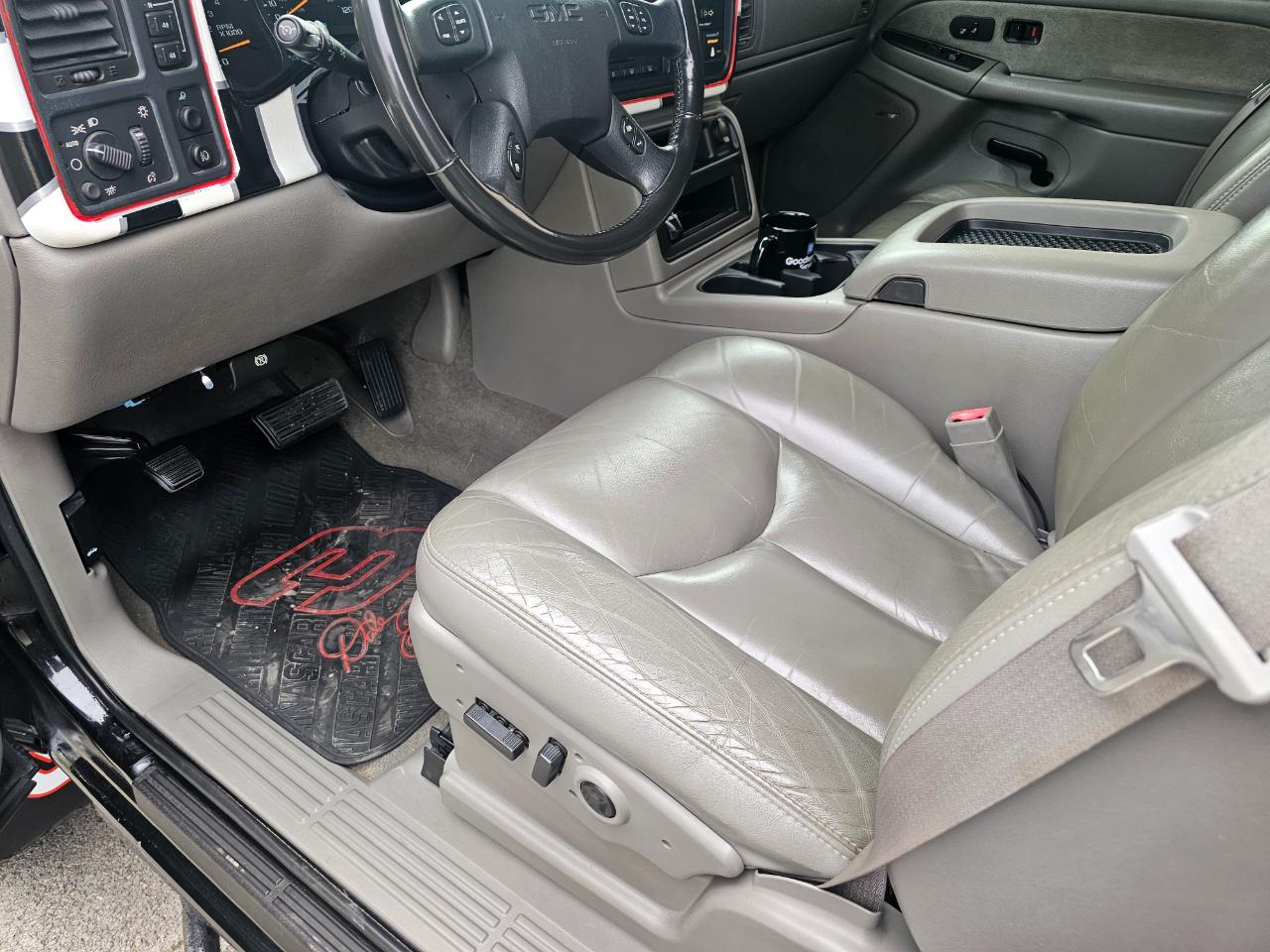 GMC Sierra 1500 Ext Cab 143.5" WB 4WD SLT 2003