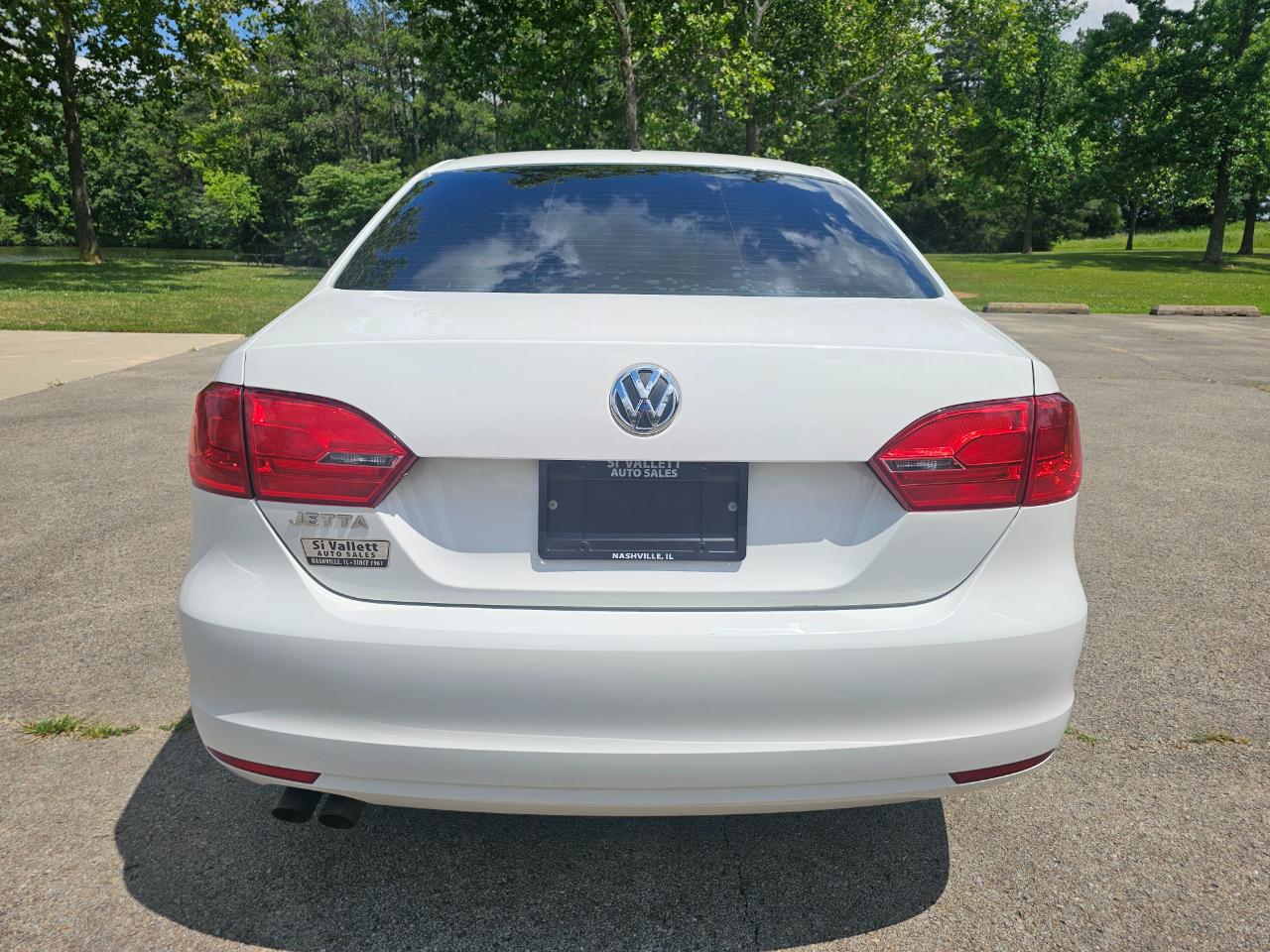 Volkswagen Jetta Sedan 4dr Auto S 2014