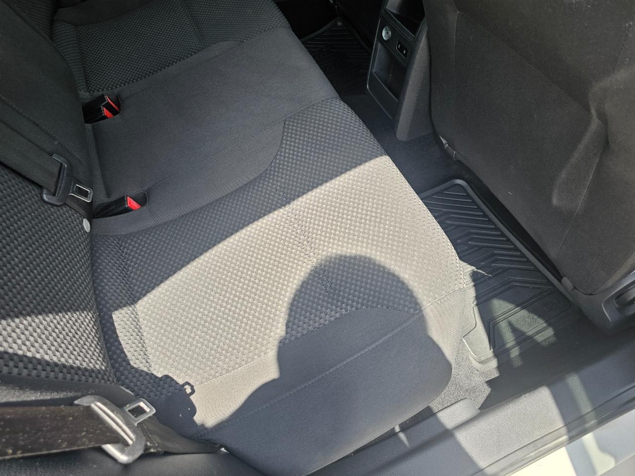 Volkswagen Jetta Sedan 4dr Auto S 2014
