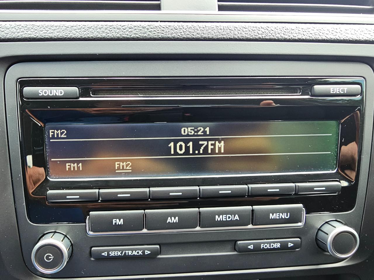 Volkswagen Jetta Sedan 4dr Auto S 2014