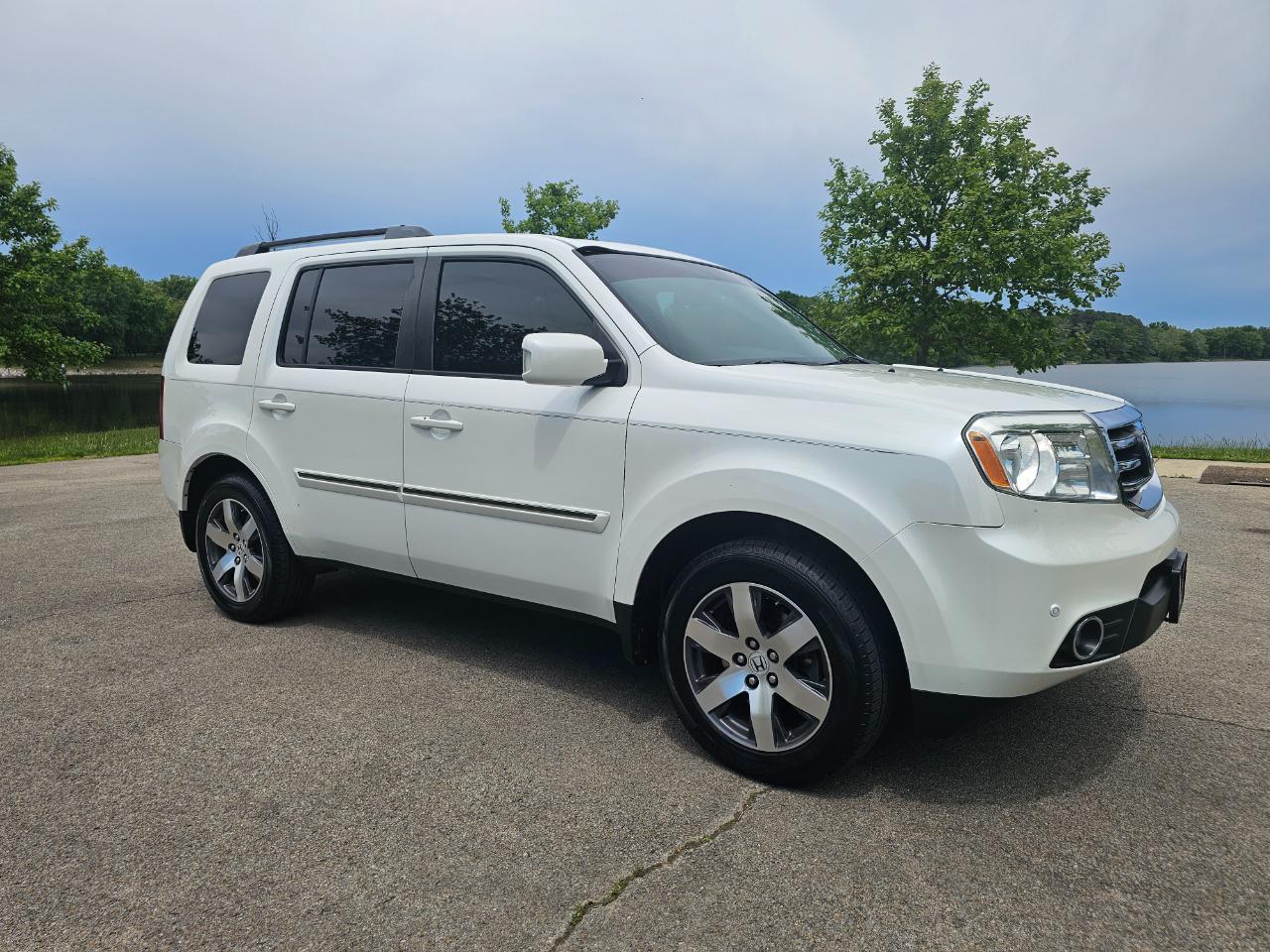 Honda Pilot 4WD 4dr Touring w/RES & Navi 2013