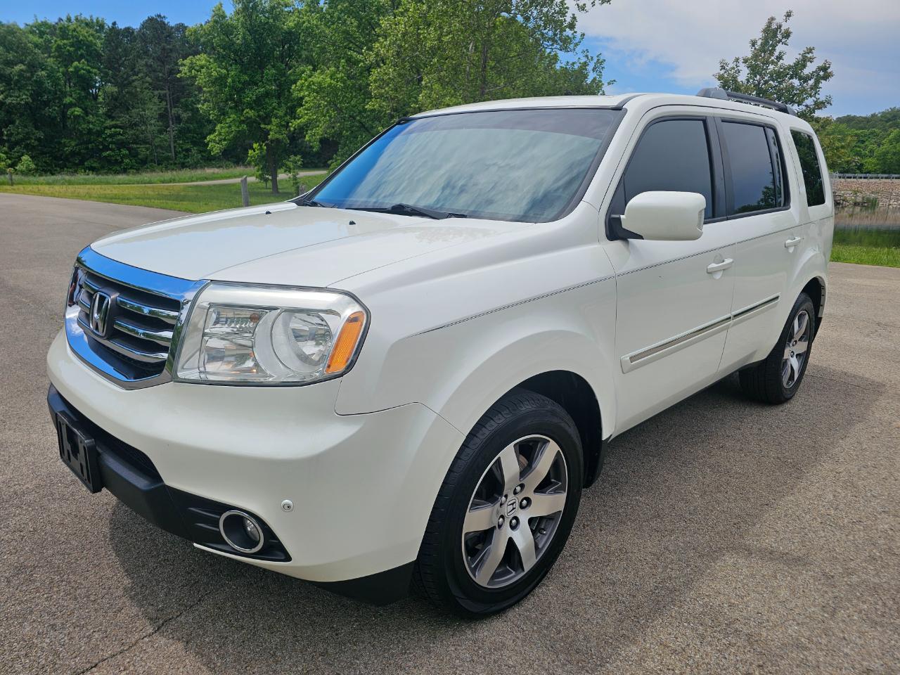 Honda Pilot 4WD 4dr Touring w/RES & Navi 2013