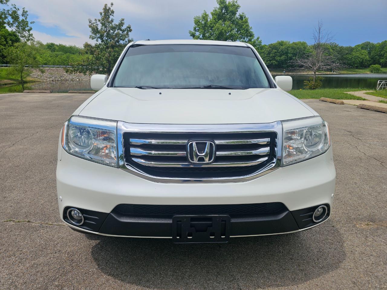 Honda Pilot 4WD 4dr Touring w/RES & Navi 2013