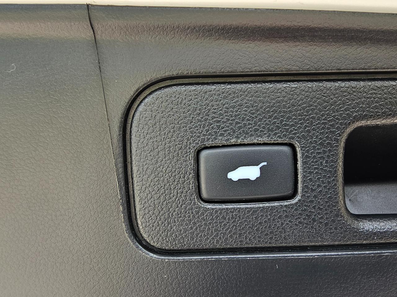 Honda Pilot 4WD 4dr Touring w/RES & Navi 2013