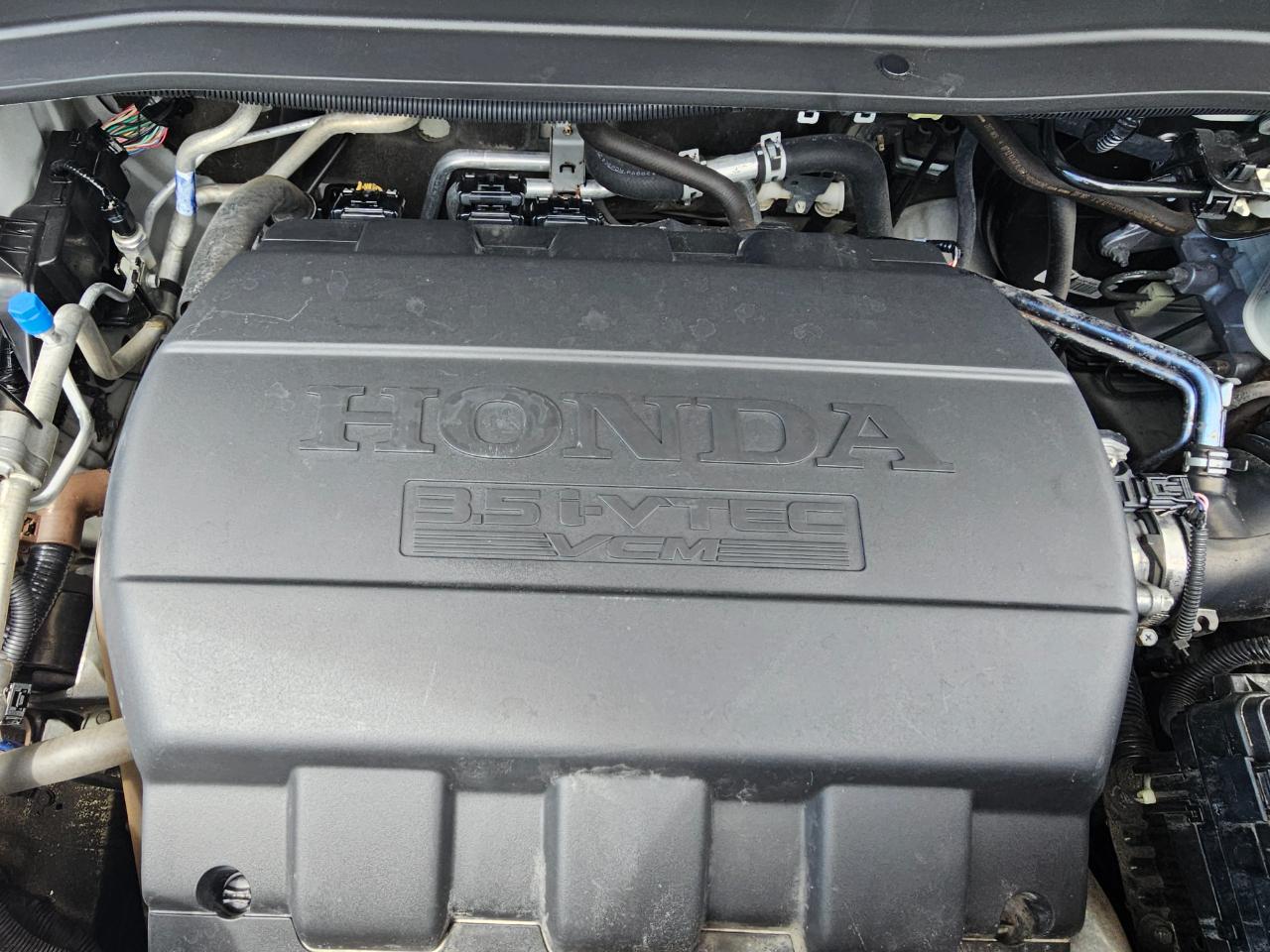 Honda Pilot 4WD 4dr Touring w/RES & Navi 2013