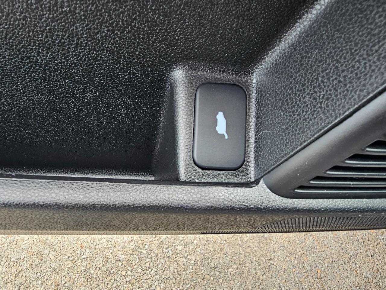 Honda Pilot 4WD 4dr Touring w/RES & Navi 2013
