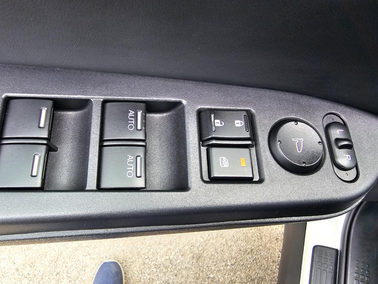 Honda Pilot 4WD 4dr Touring w/RES & Navi 2013