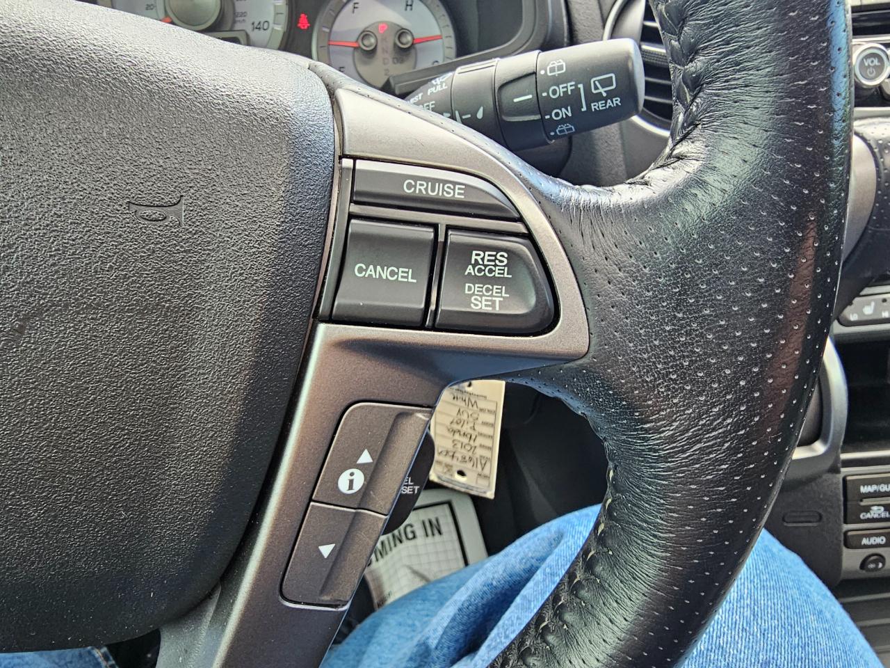 Honda Pilot 4WD 4dr Touring w/RES & Navi 2013