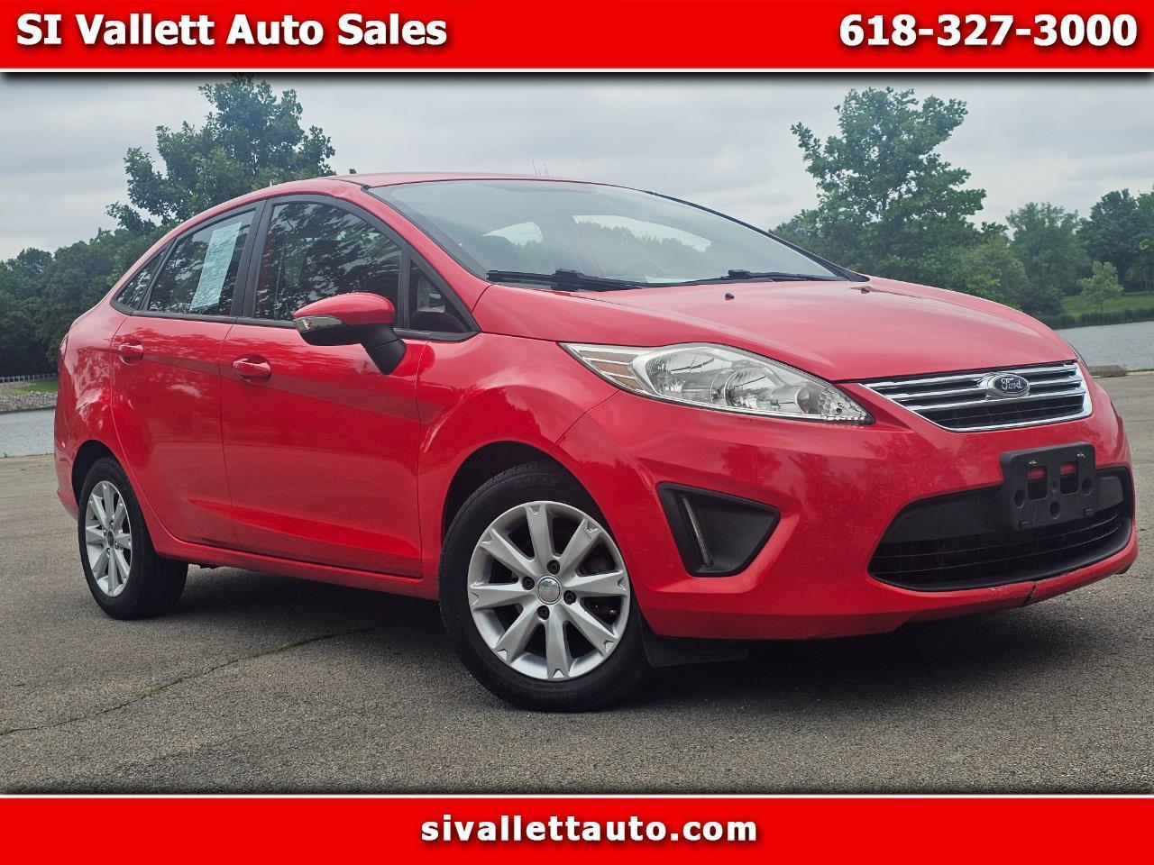 Ford Fiesta 4dr Sdn SE 2013