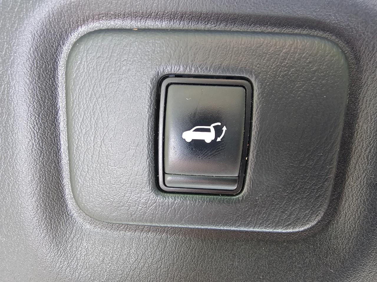 Nissan Pathfinder 4x4 SL 2020