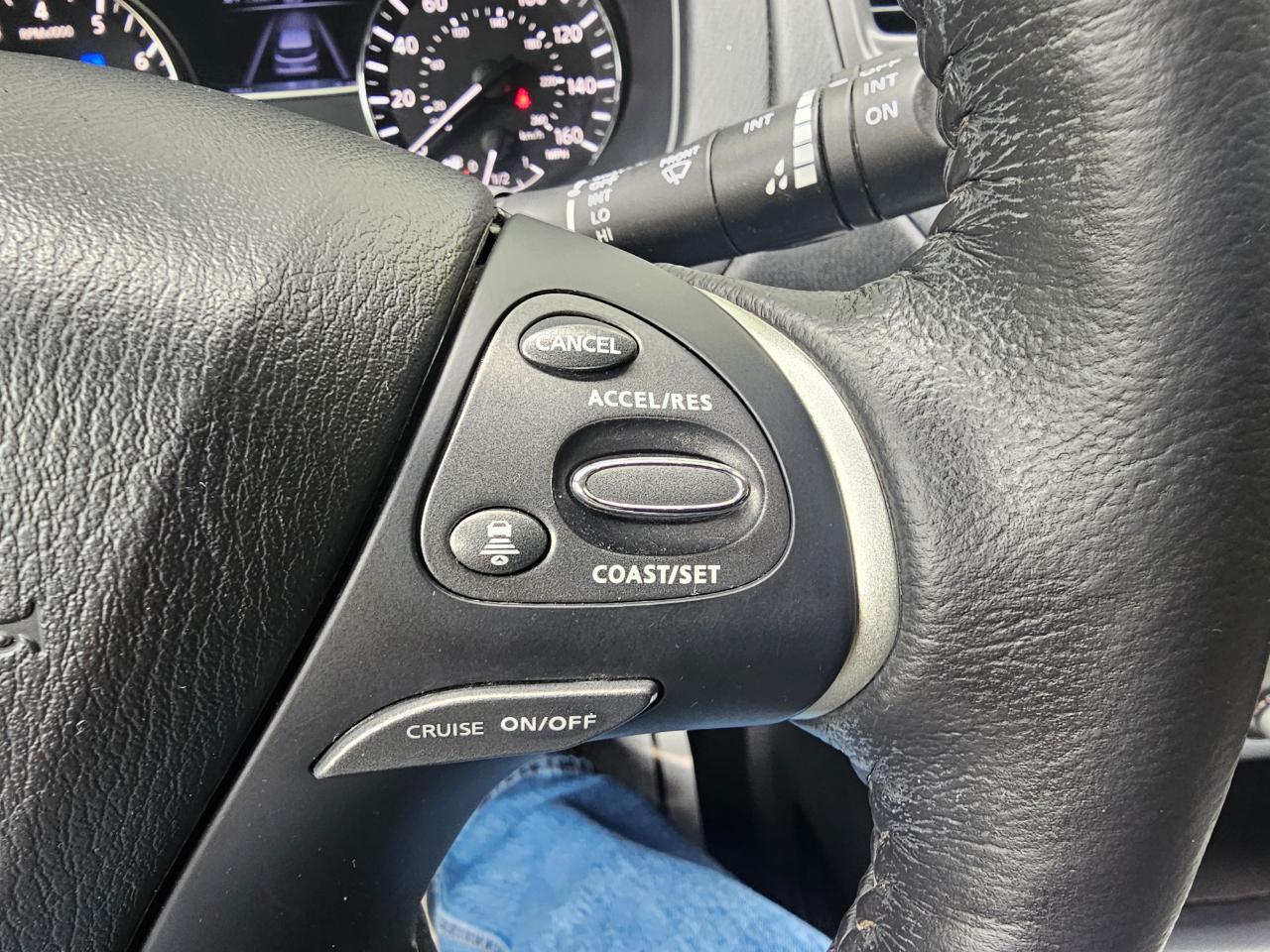 Nissan Pathfinder 4x4 SL 2020