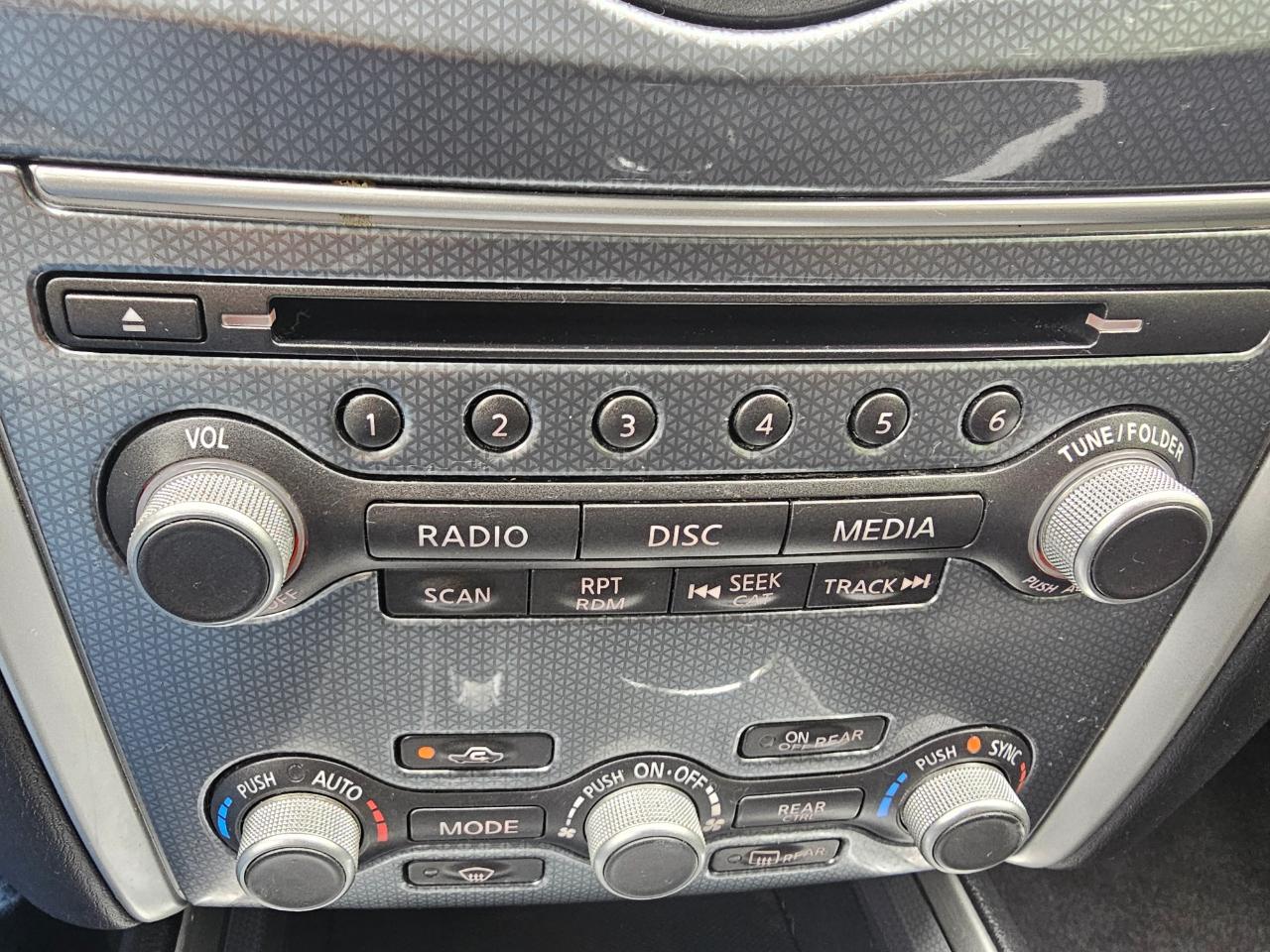 Nissan Pathfinder 4x4 SL 2020