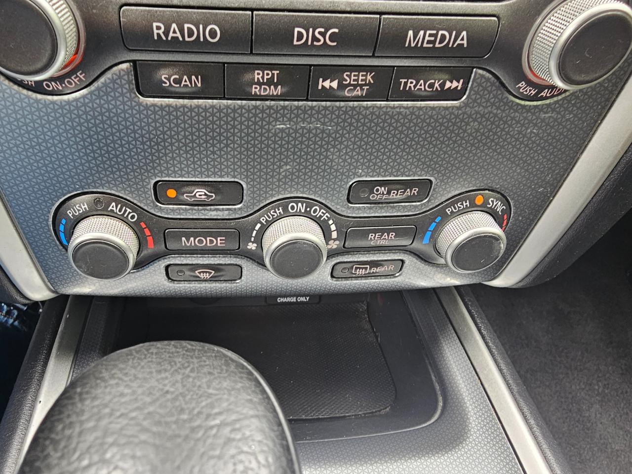 Nissan Pathfinder 4x4 SL 2020