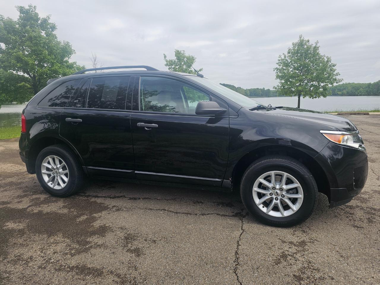 Ford Edge 4dr SE FWD 2013